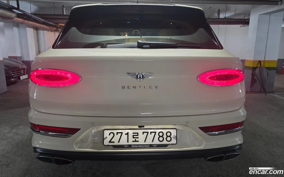 Bentley Bentayga 4.0 V8 2024 — миниатюра 2