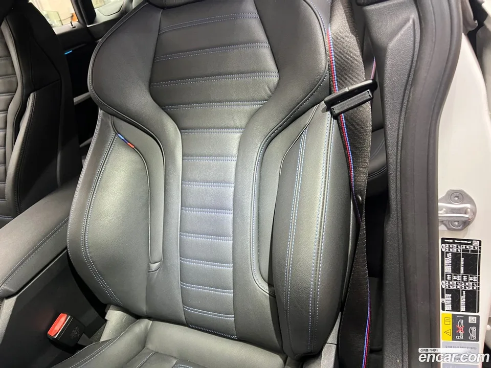 BMW i4 M50 2025 — миниатюра 2