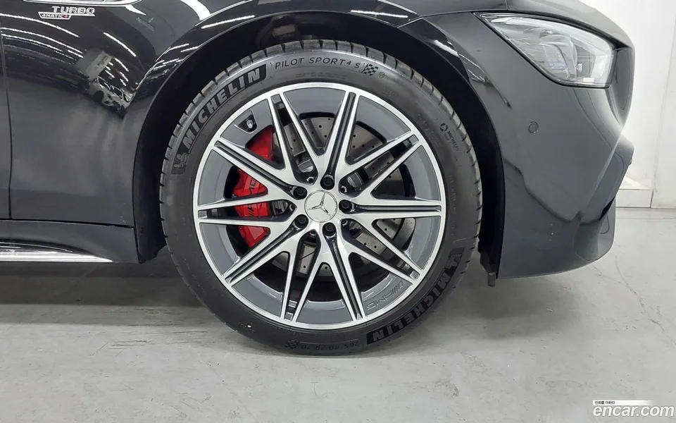 Mercedes-Benz AMG GT 4 43 4MATIC+ 2025 — миниатюра 2