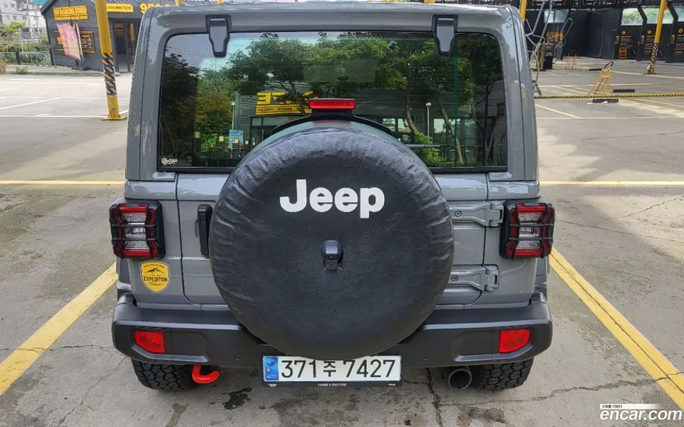Jeep Wrangler 2.0 4 2023 — миниатюра 4