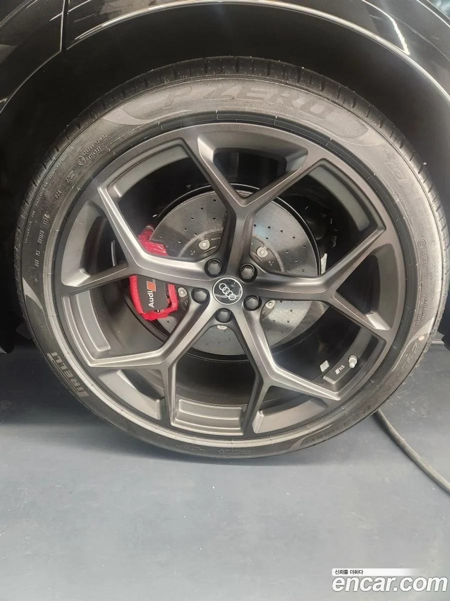 Audi RSQ8 (4M) 4.0 TFSI 2025 — миниатюра 2