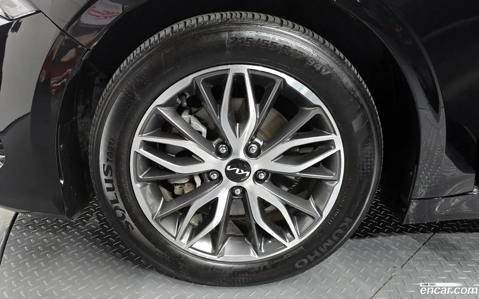 Kia K5 2.0 2023 — миниатюра 5