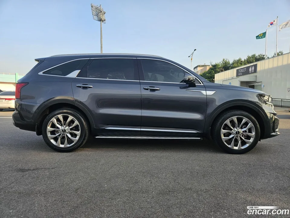 Kia Sorento 2.5T 2WD 2023 — миниатюра 5