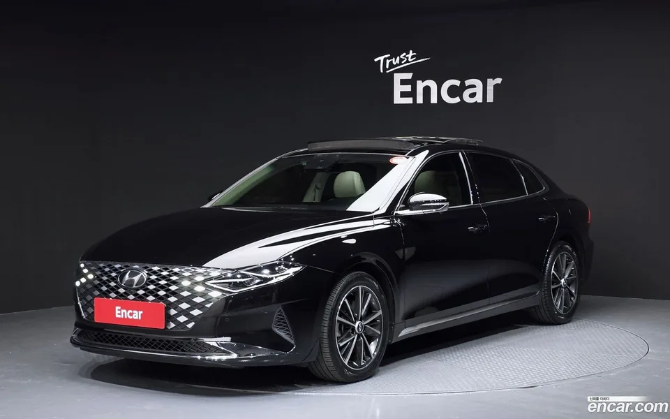Hyundai Grandeur IG 2.5 2022 — фото 1, купить с доставкой в Москву
