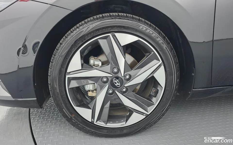 Hyundai Avante 1.6 2023 — thumbnail 5