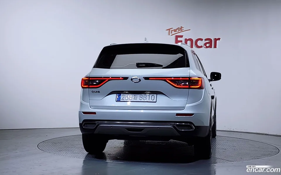 Renault Samsung QM6 2.0 LPe LE 2WD 2022 — миниатюра 4