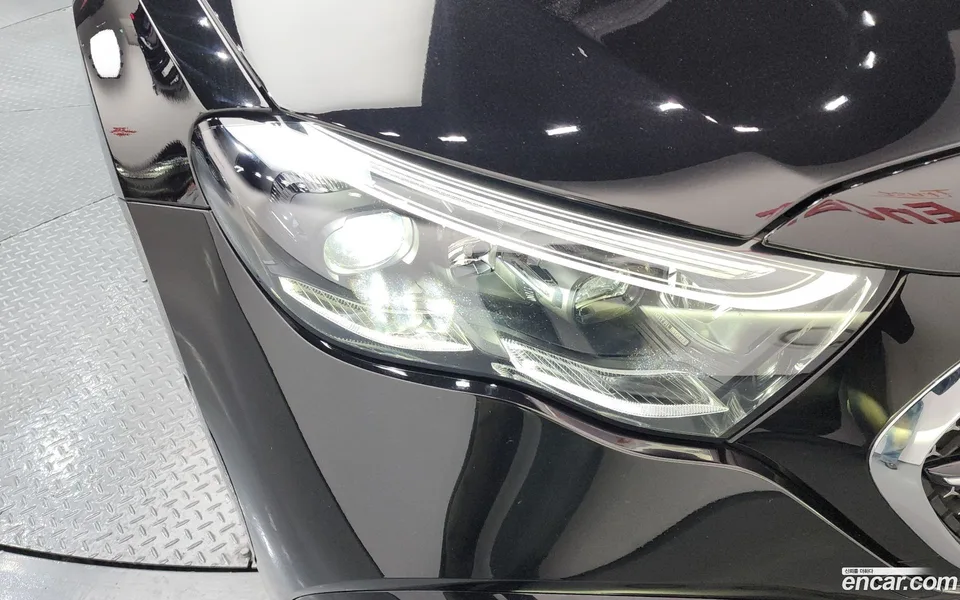 Mercedes-Benz E-Class E300 4MATIC AMG Line 2024 — миниатюра 2