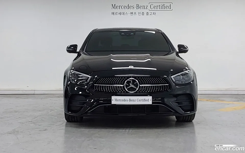 Mercedes-Benz E-Class E350 4MATIC AMG Line 2023 — миниатюра 3