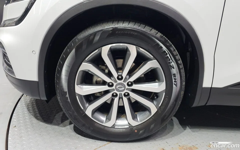 Renault Samsung QM6 2.0 GDe LE 2WD 2022 — миниатюра 2