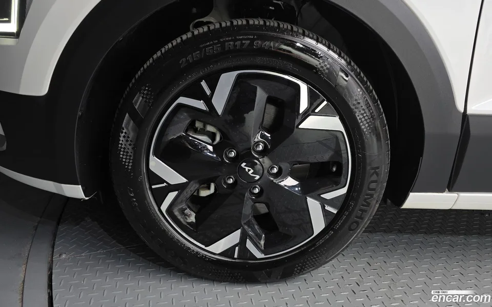 Kia Niro EV 2023 — миниатюра 2