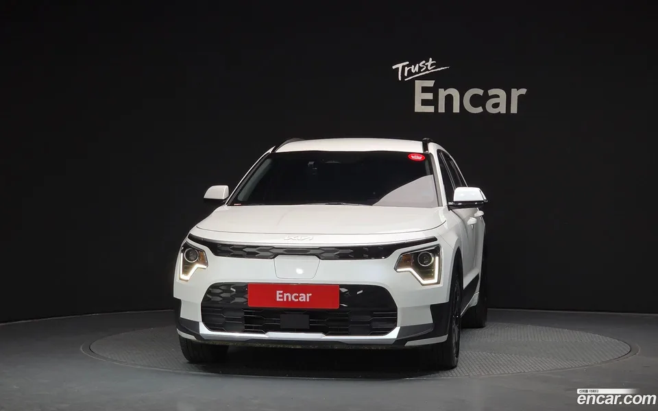 Kia Niro EV 2023 — миниатюра 3