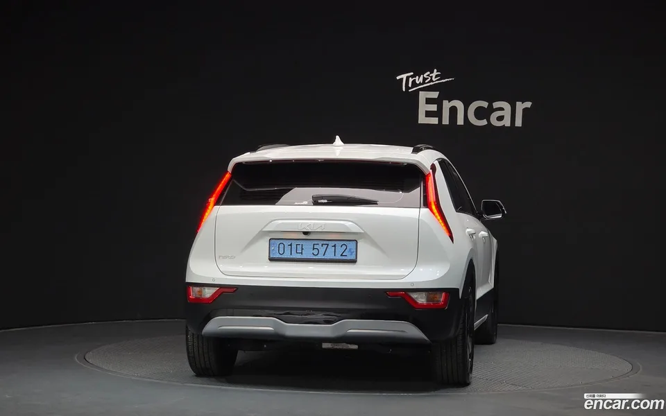 Kia Niro EV 2023 — миниатюра 4