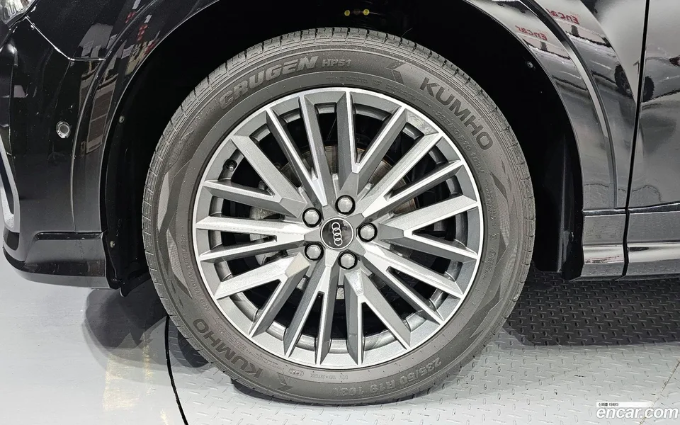 Audi Q3 35 TDI 2022 — миниатюра 4