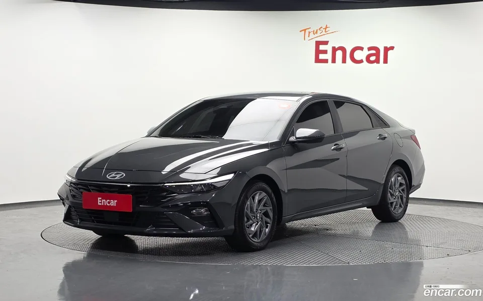 Hyundai Avante CN7 1.6 2023 — фото 1, купить с доставкой в Москву