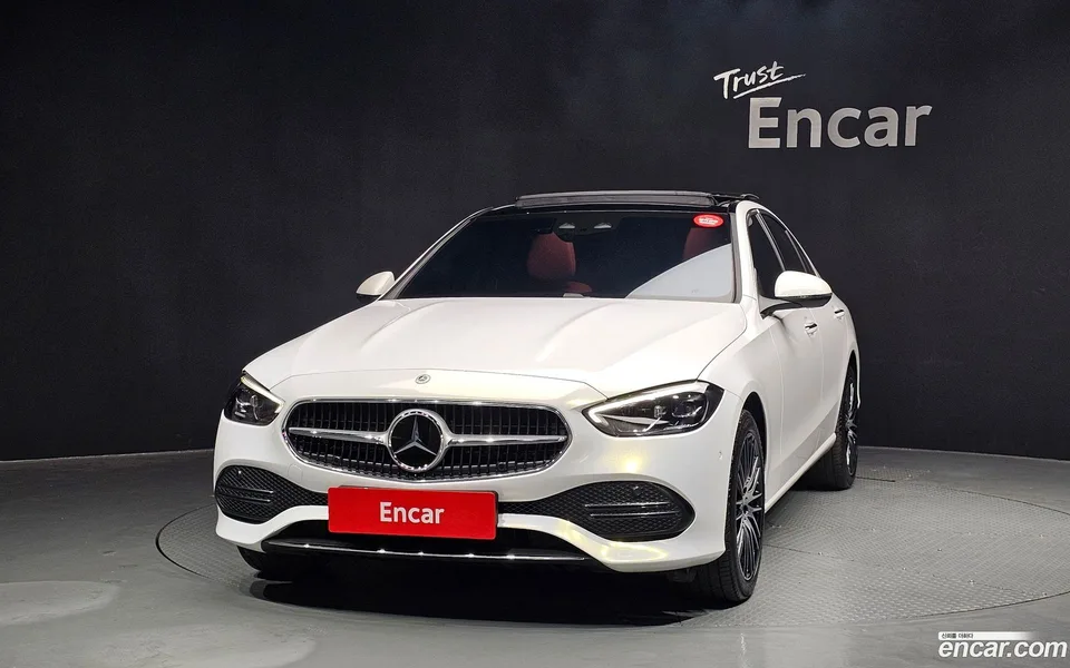 Mercedes-Benz C-Class C200 2025 — миниатюра 3