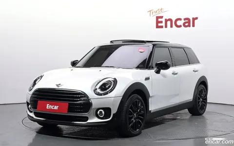MINI Cooper Clubman 2023 купить в Москве