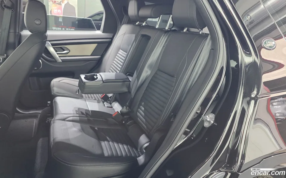 Land Rover Discovery Sport P250 SE 2025 — миниатюра 2
