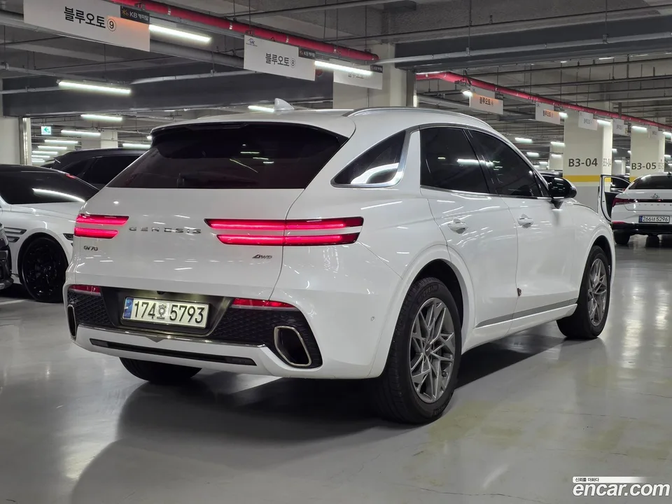 Genesis GV70 2.5T AWD 2023 — миниатюра 4