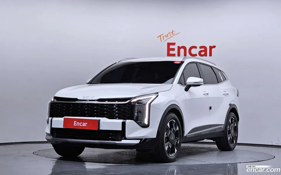Kia Sportage 1.6 2WD 2024 — фото 1, купить с доставкой в Москву