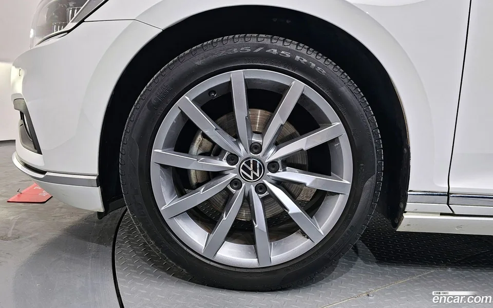 Volkswagen Passat GT 2.0 TDI 2022 — миниатюра 5