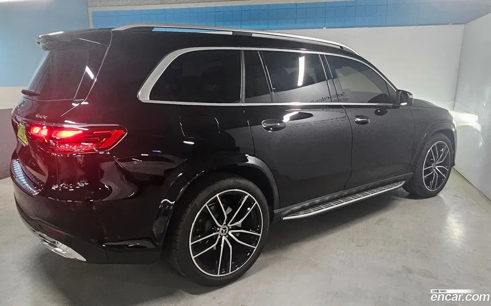 Mercedes-Benz GLS-Class GLS580 4MATIC 2025 — миниатюра 3