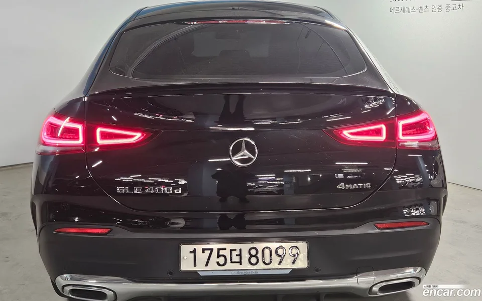 Mercedes-Benz GLE-Class GLE400d 4MATIC 2023 — миниатюра 4