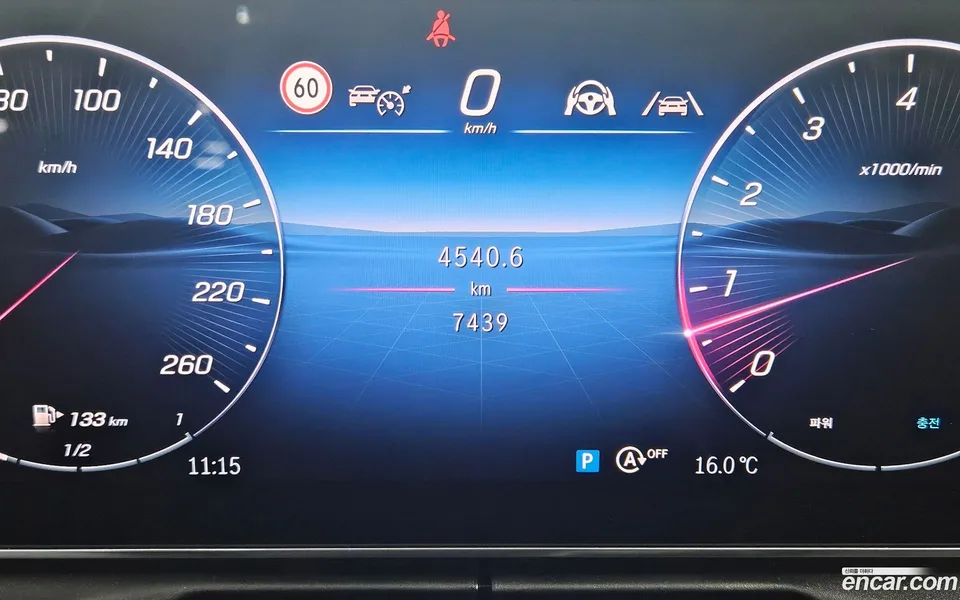 Mercedes-Benz C-Class C200 2025 — миниатюра 2