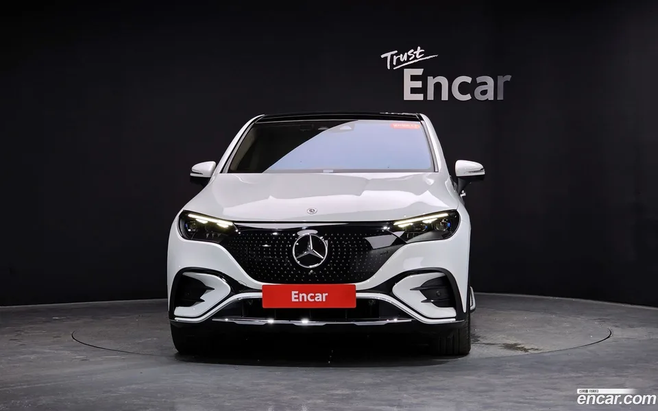Mercedes-Benz EQE SUV EQE500 4MATIC 2023 — миниатюра 3