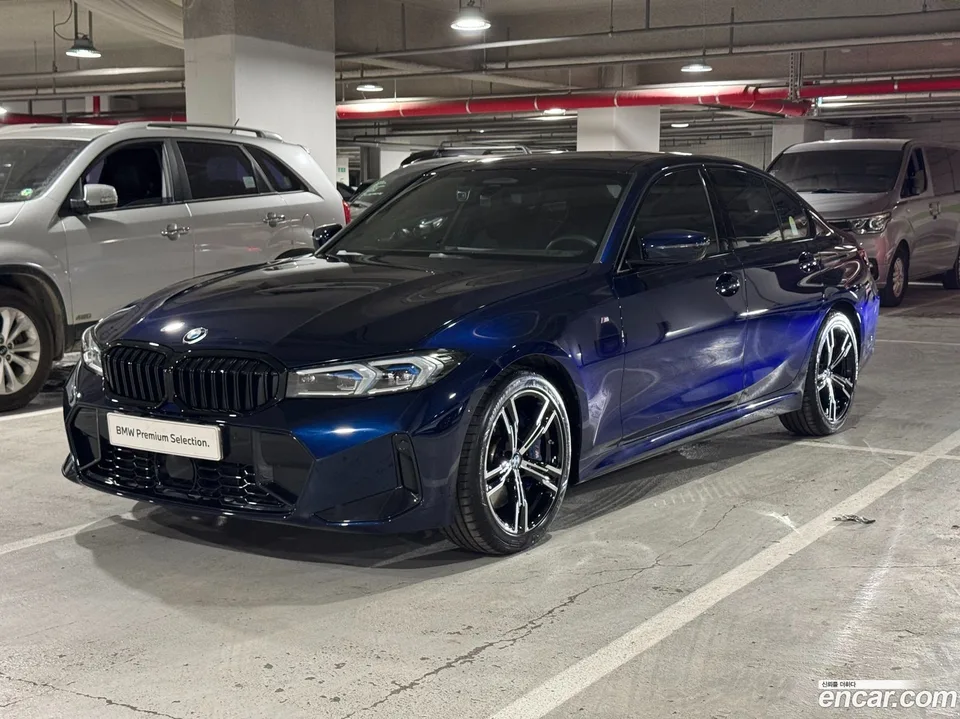 BMW 3 Series 320i M 2025 — фото 1, купить с доставкой в Москву