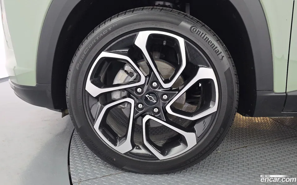 Chevrolet Trax Crossover 1.2 RS 2023 — миниатюра 5