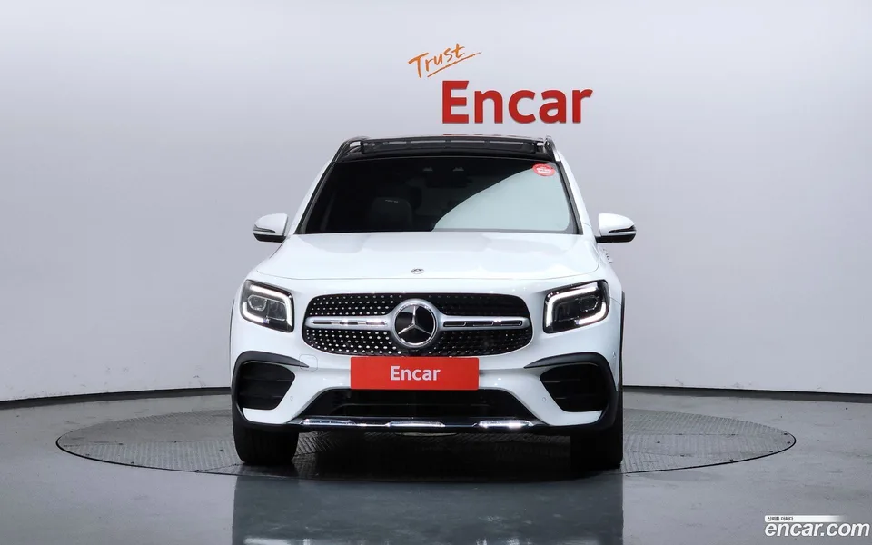 Mercedes-Benz GLB-Class GLB250 4MATIC 2023 — миниатюра 3