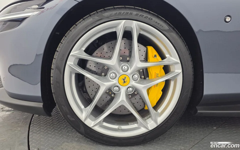 Ferrari Roma 3.9 2025 — миниатюра 5