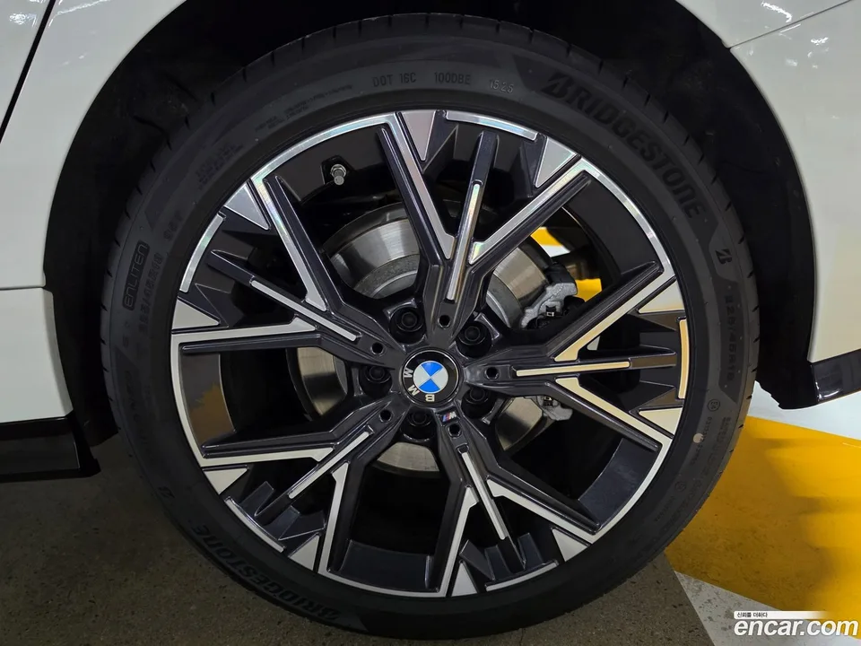 BMW 1 Series 120 M 2025 — миниатюра 2