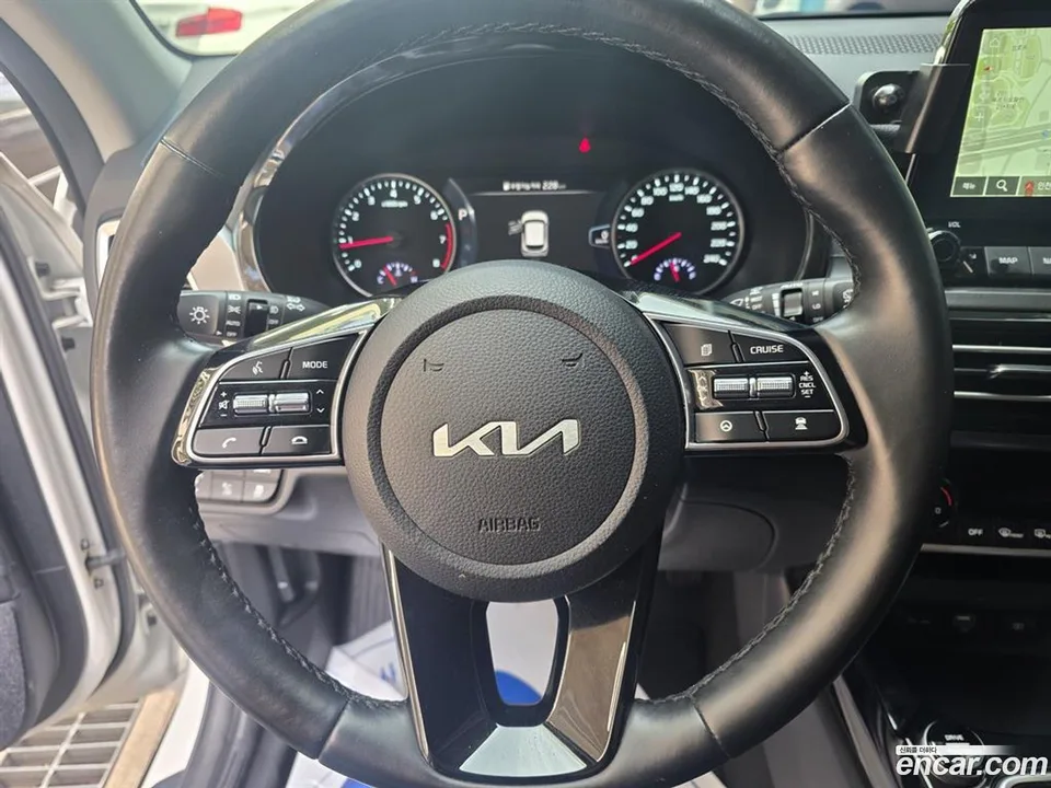 Kia Seltos 1.6 2WD 2022 — миниатюра 5