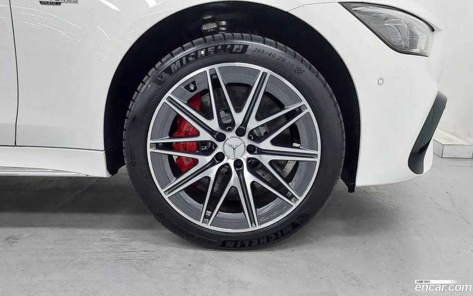 Mercedes-Benz AMG GT 4 43 4MATIC+ 2025 — миниатюра 5