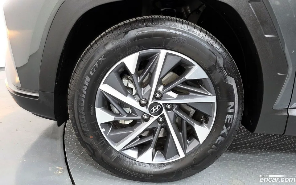 Hyundai Tucson 1.6 2WD 2023 — миниатюра 5
