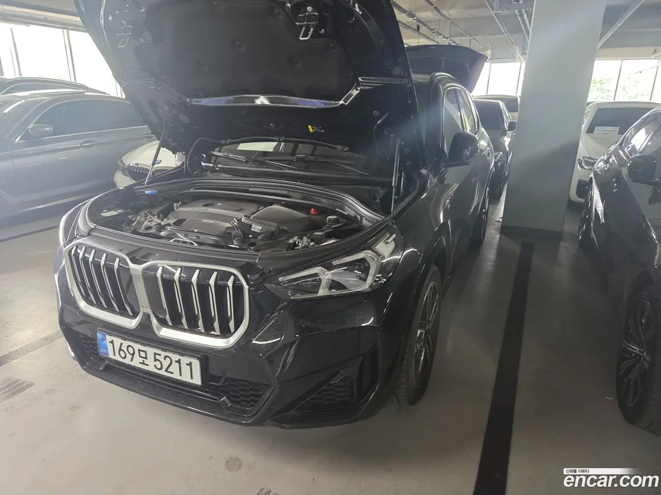 BMW X1 xDrive 20i M 2025 — фото 1, купить с доставкой в Москву