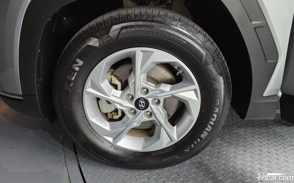 Hyundai Tucson 2.0 4WD 2022 — миниатюра 2