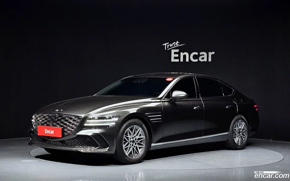 Genesis G80 2.5 AWD 2025 — фото 1, купить с доставкой в Москву