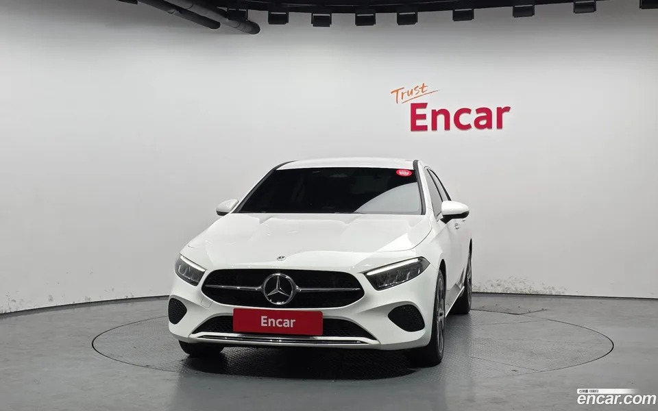 Mercedes-Benz A-Class A220 2024 — миниатюра 3