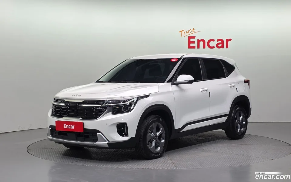 Kia Seltos 2.0 4WD 2025 — фото 1, купить с доставкой в Москву