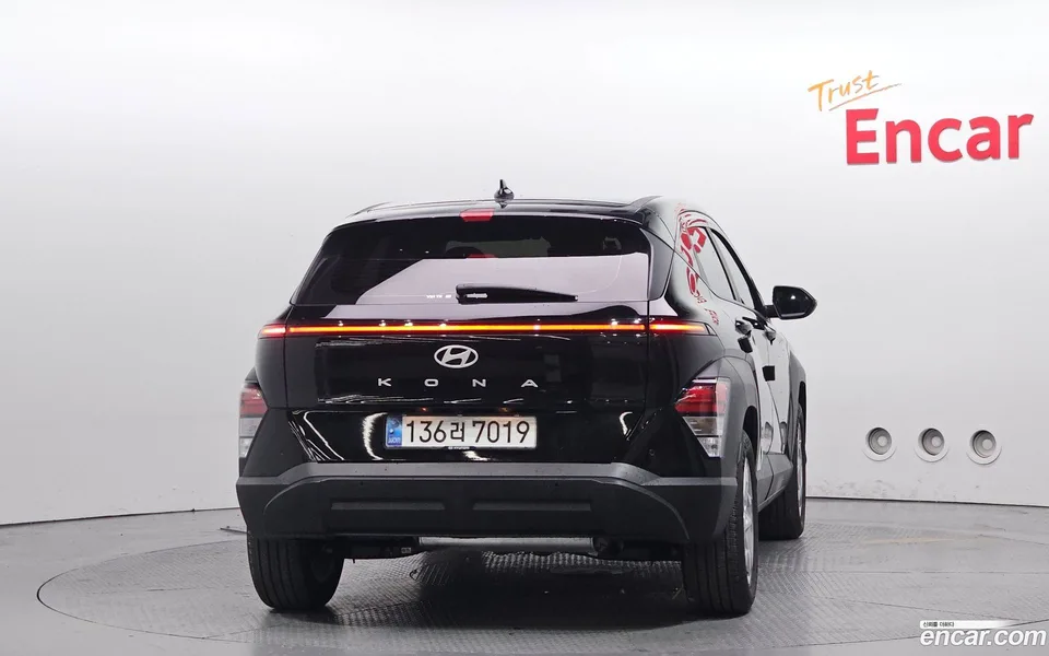Hyundai Kona Hybrid 2024 — миниатюра 4