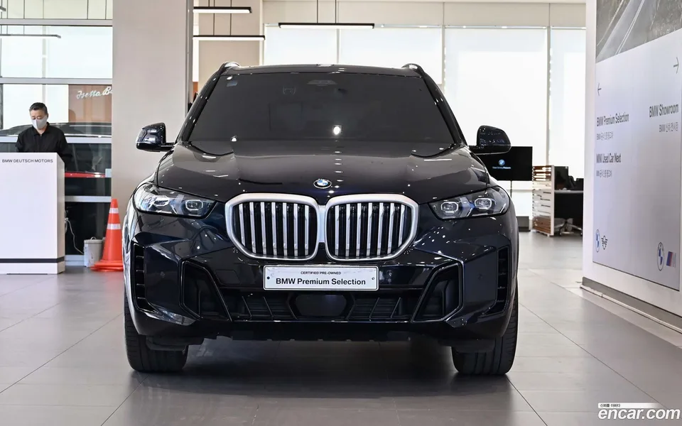 BMW X5 xDrive 40i M 2024 — миниатюра 3