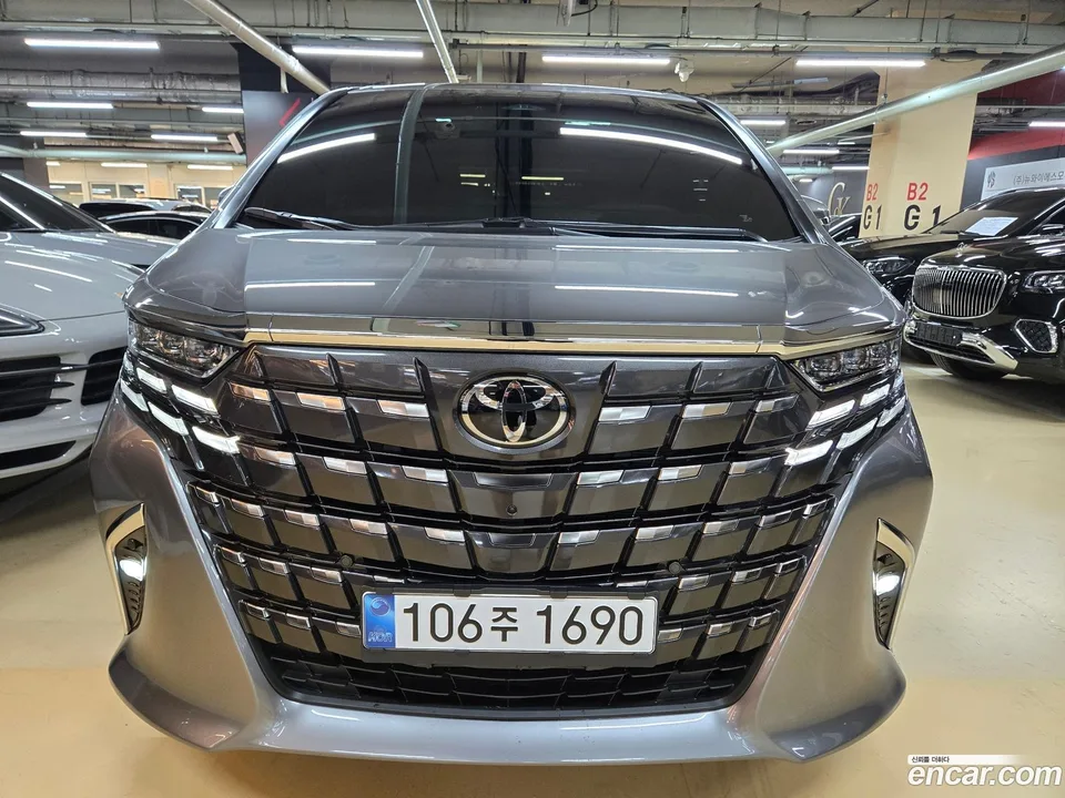 Toyota Alphard 2.5 HEV AWD 2025 — миниатюра 3