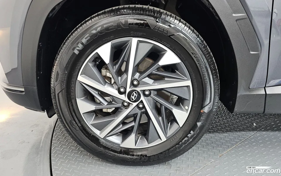 Hyundai Tucson 1.6 2WD 2023 — миниатюра 5