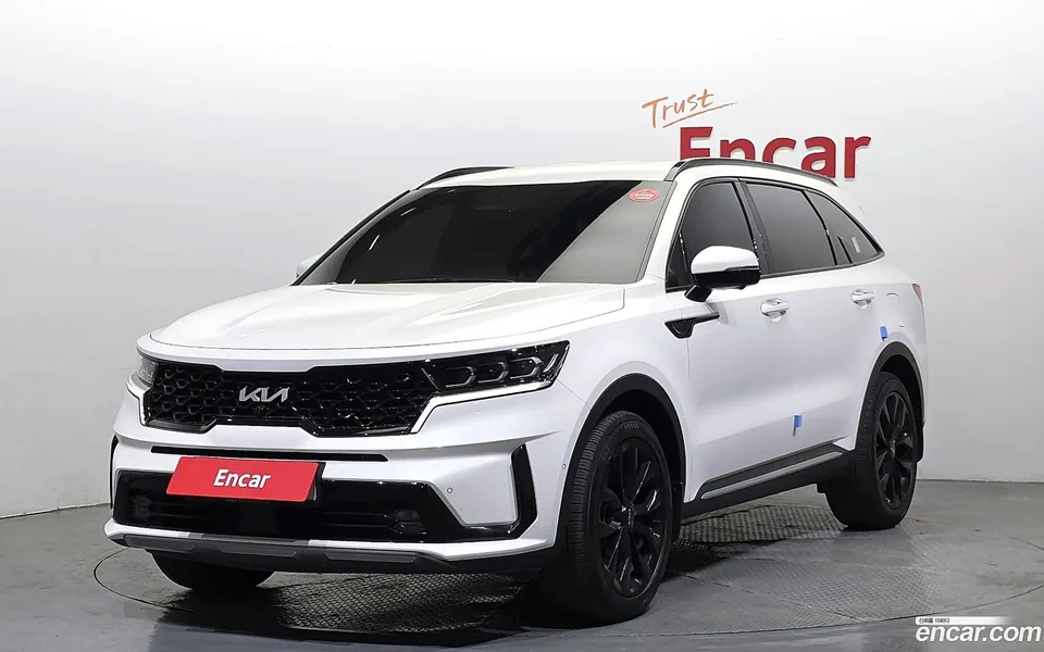 Kia Sorento 2.5T 2WD 2022 — фото 1, купить с доставкой в Москву