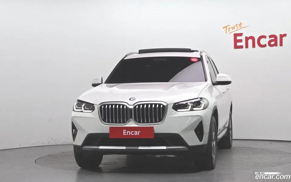 BMW X3 xDrive 20i 2023 — миниатюра 3
