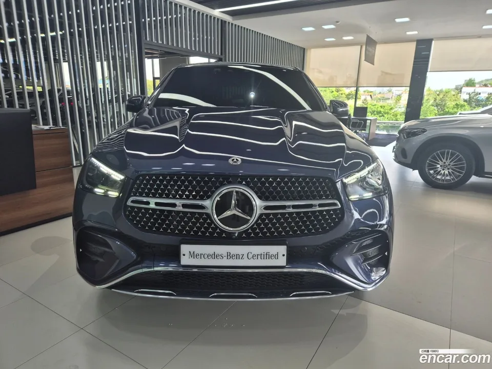 Mercedes-Benz GLE-Class GLE400e 4MATIC 2024 — миниатюра 3
