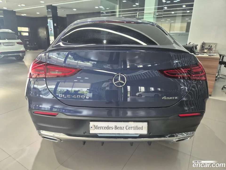 Mercedes-Benz GLE-Class GLE400e 4MATIC 2024 — миниатюра 4