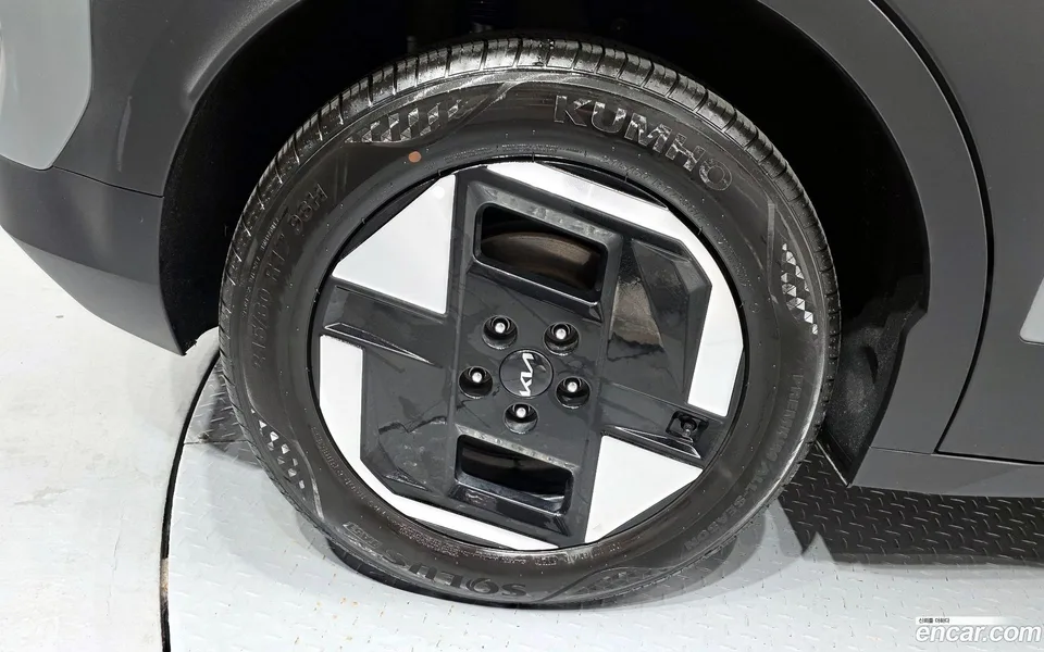 Kia EV3 2WD 2025 — миниатюра 2